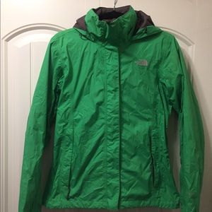 Green North Face Jacket 💚